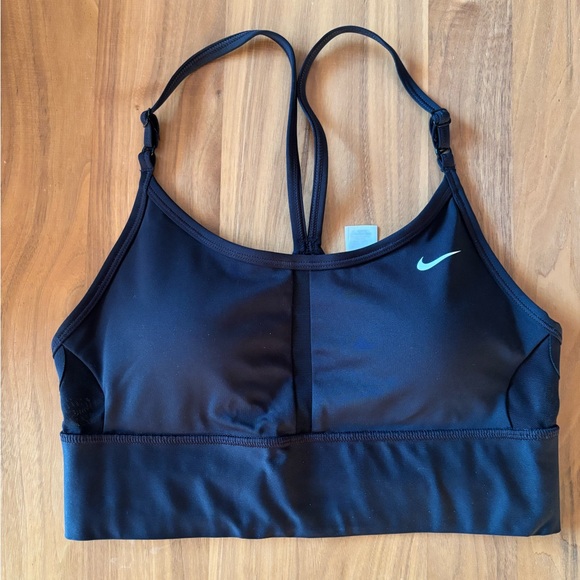 Nike Indy Women's Light-Support Padded V-Neck Sports Bra in Black - Picture 2 of 8